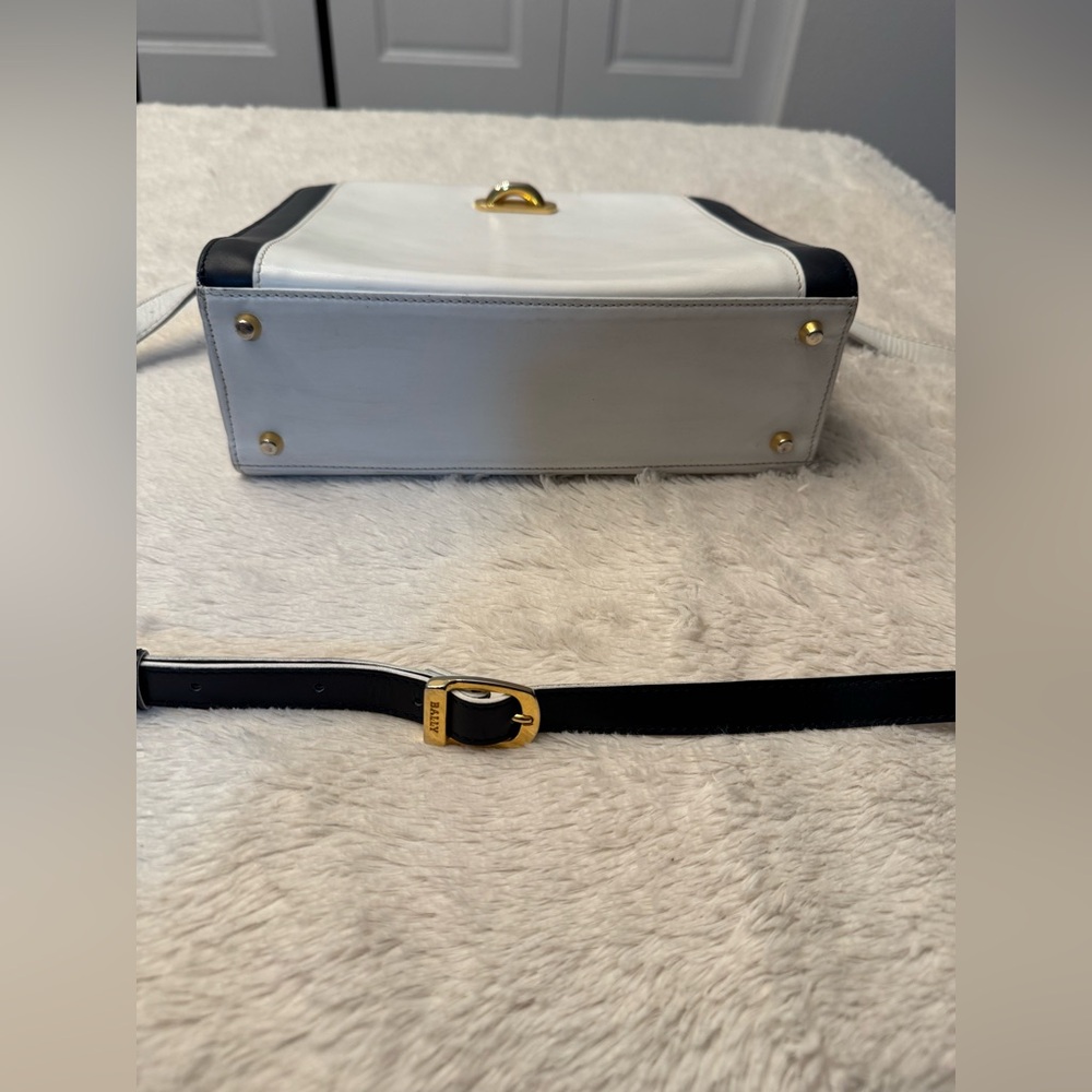 Bally Crossbody Rare Vintage Deep Navy Blue & White - Picture 3 of 14